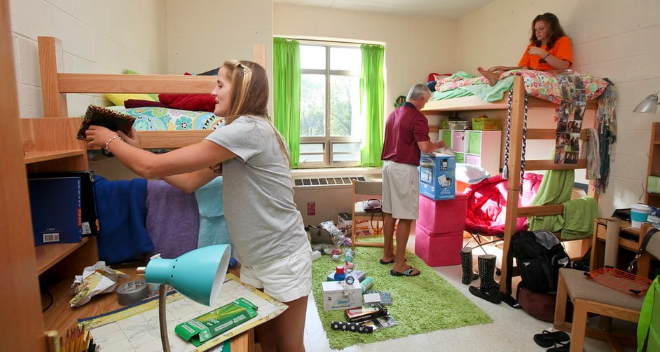 college dorm move-in